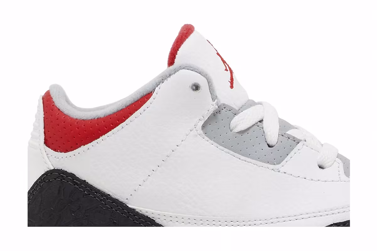 Air Jordan 3 TD Fire Red 2013, view 3