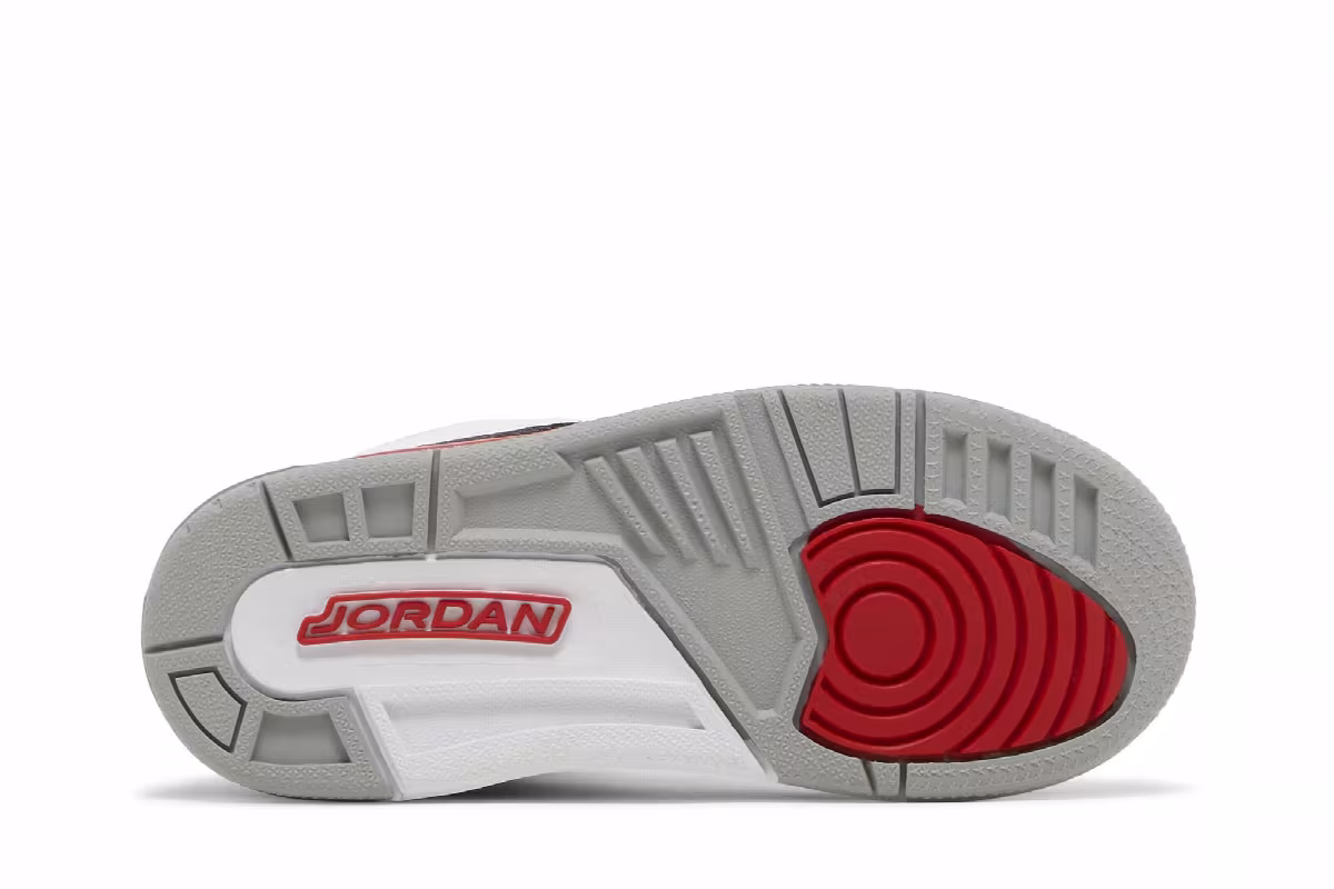 Air Jordan 3 TD Fire Red 2013, view 5
