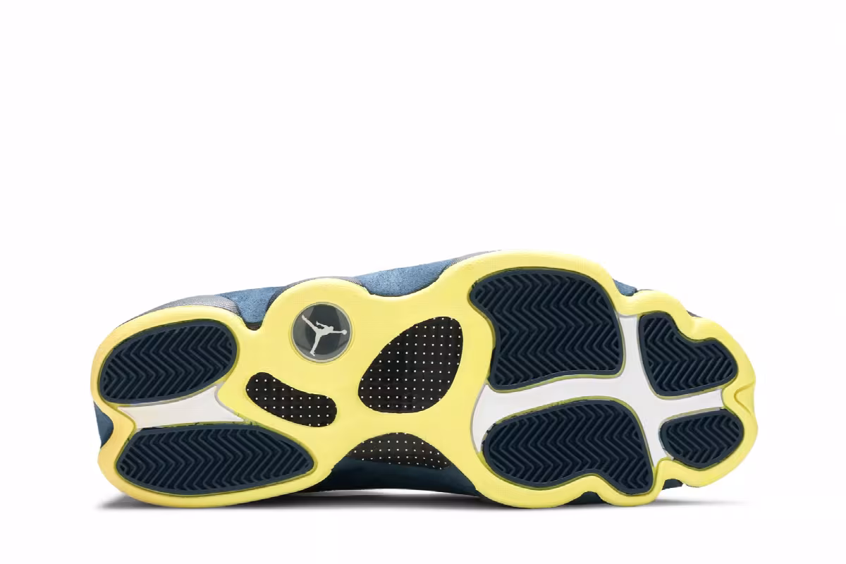 Air Jordan 13 Squadron Blue, view 5