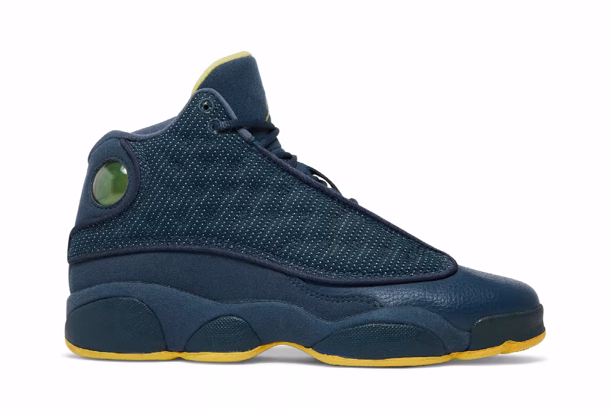 Air Jordan 13 GS Squadron, view 2