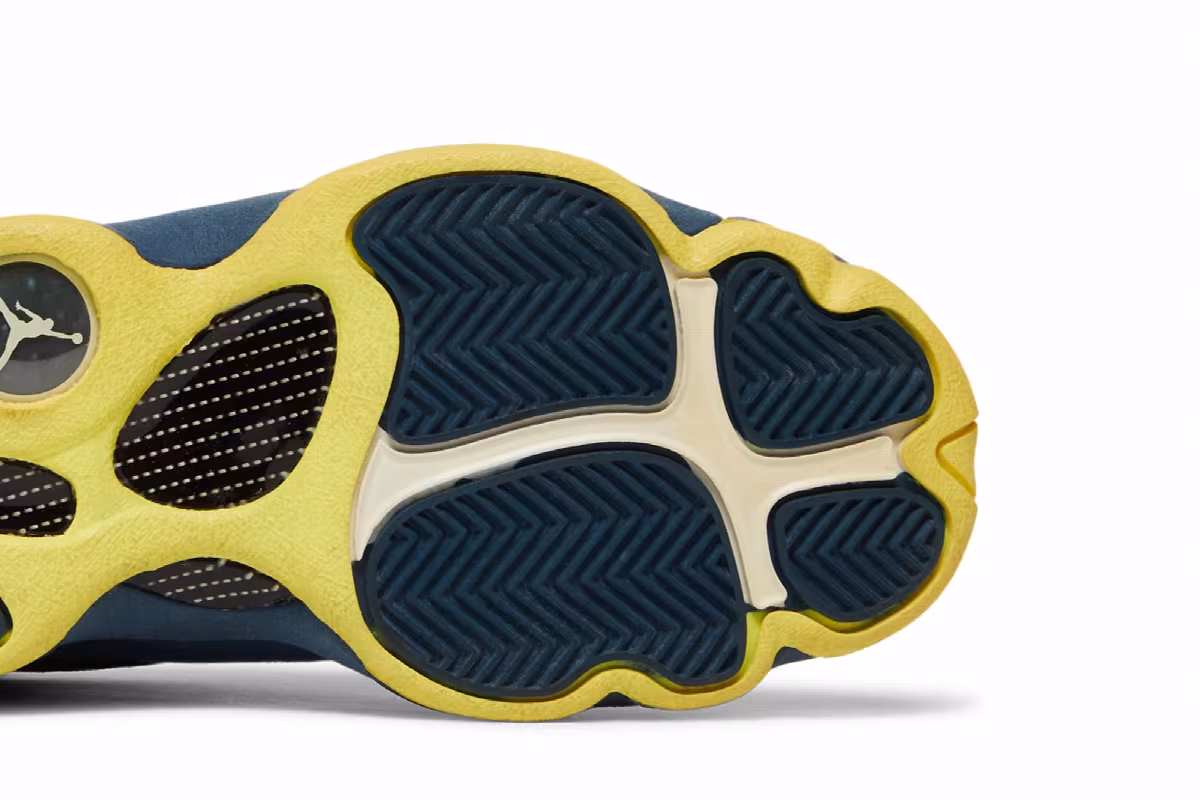 Air Jordan 13 GS Squadron, view 6