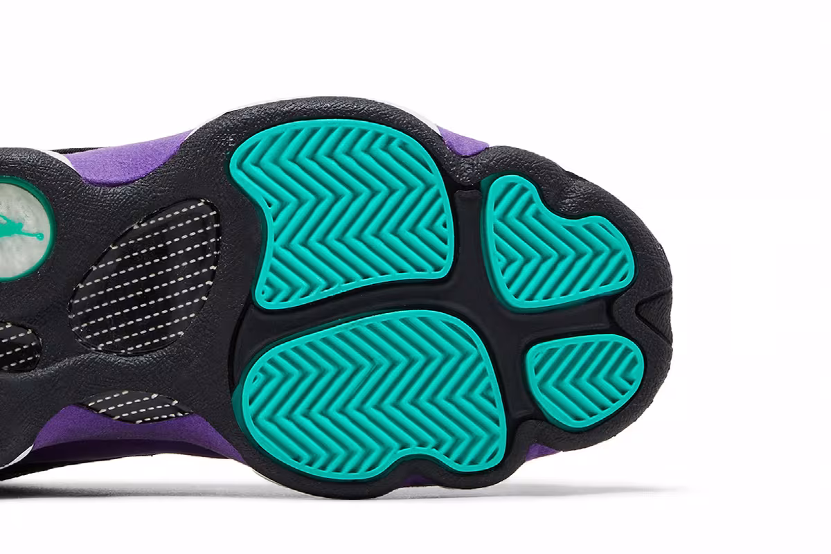 Air Jordan 13 GS Violet Teal, view 6