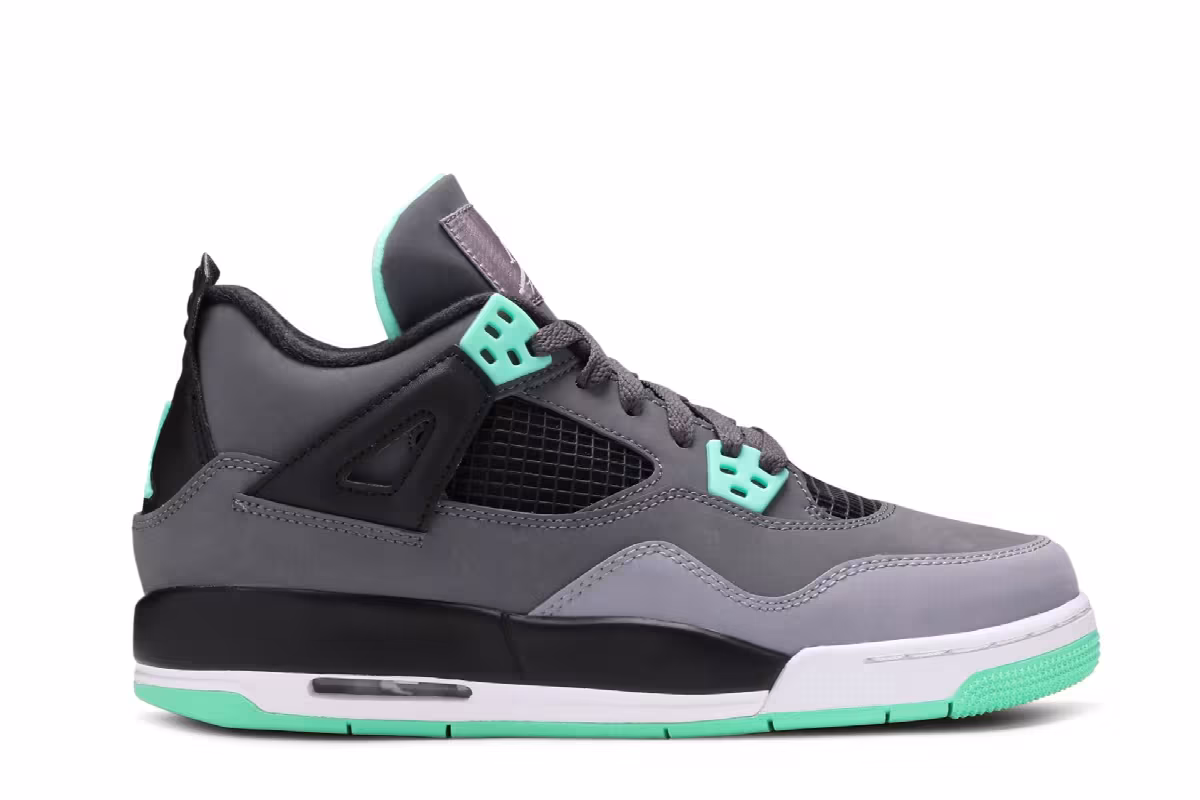 Air Jordan 4 GS Green Glow, view 2