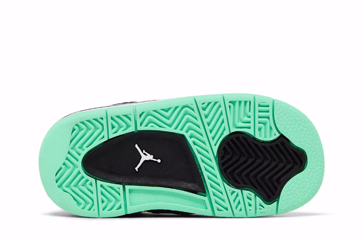 Air Jordan 4 TD Green Glow, view 5