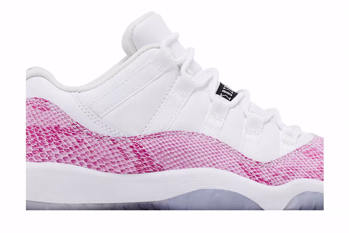 Air Jordan 11 Low GG Snake, view 3