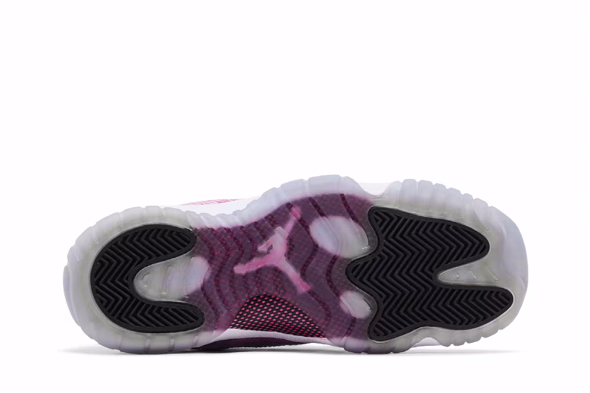 Air Jordan 11 Low GG Snake, view 5