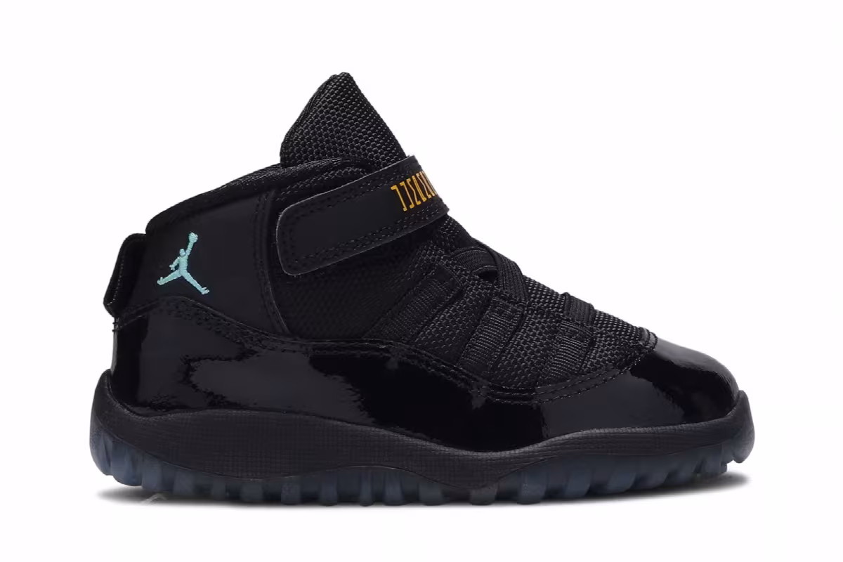 Air Jordan 11 TD Gamma Blue, view 2