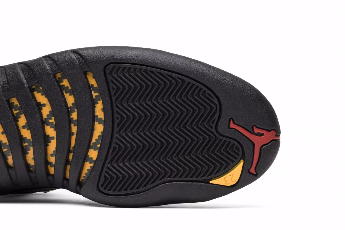 Air Jordan 12 taxi 2013 release 2013, view 6