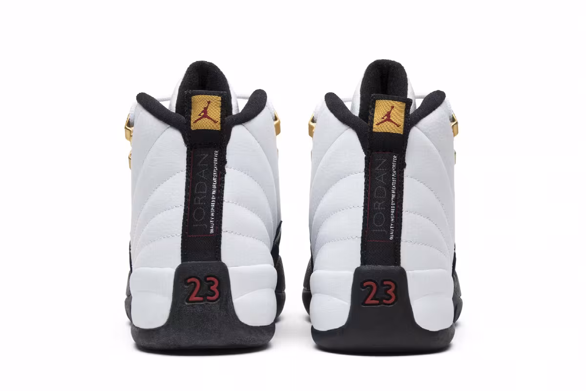 Air Jordan 12 GS taxi 2013 release 2013, view 7