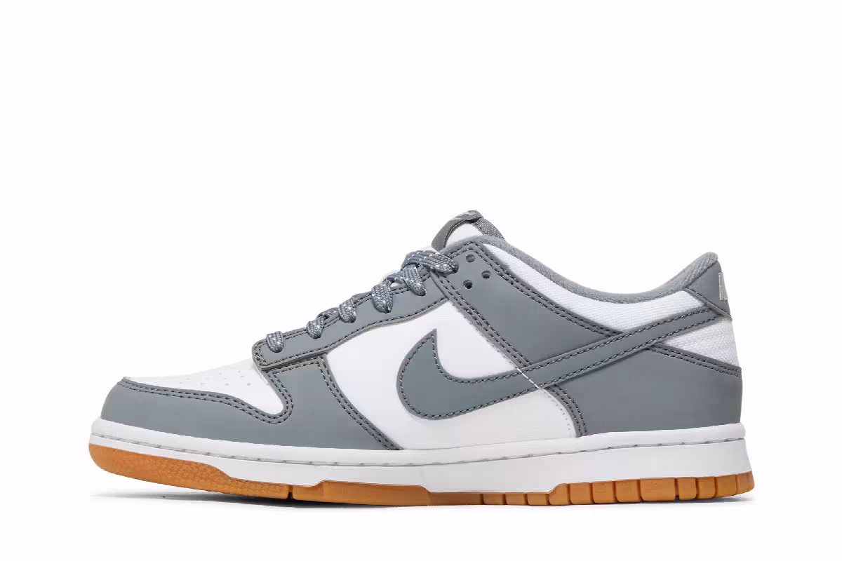 Nike Dunk Low GS Reflective Grey, view 4