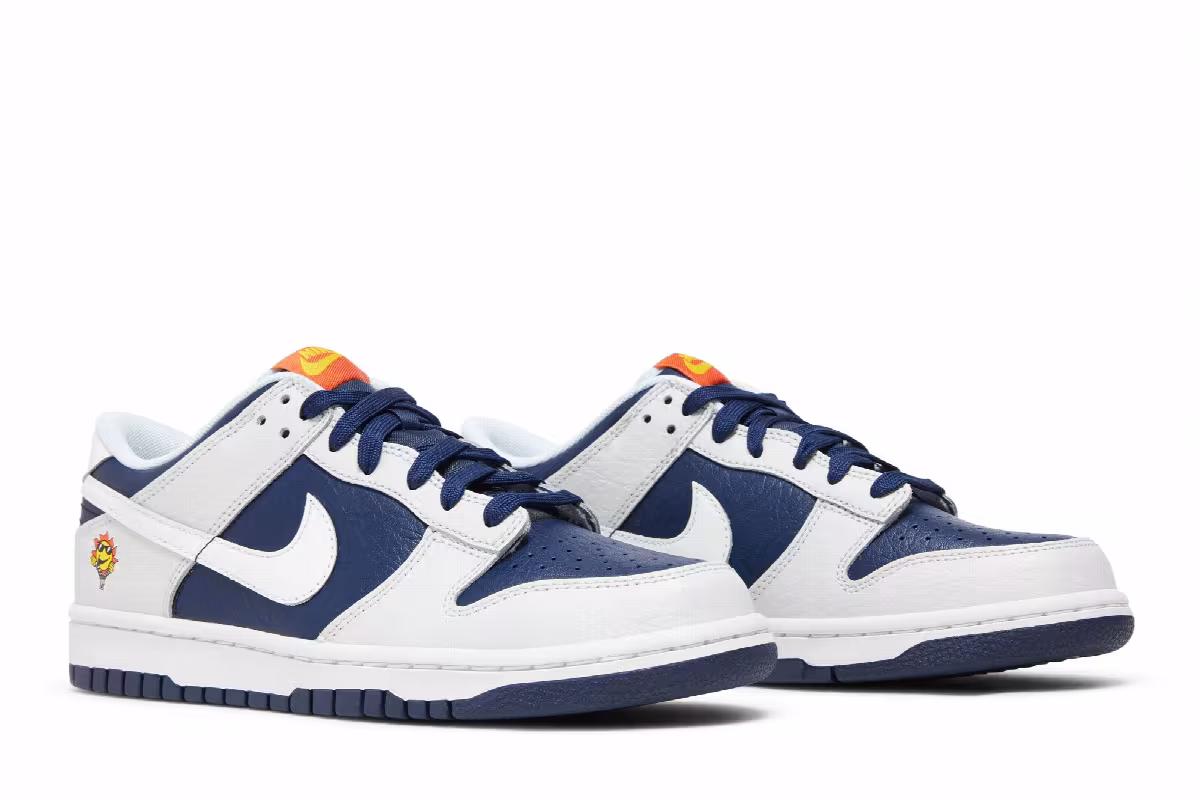Nike Dunk Low GS UV Reactive, view 9