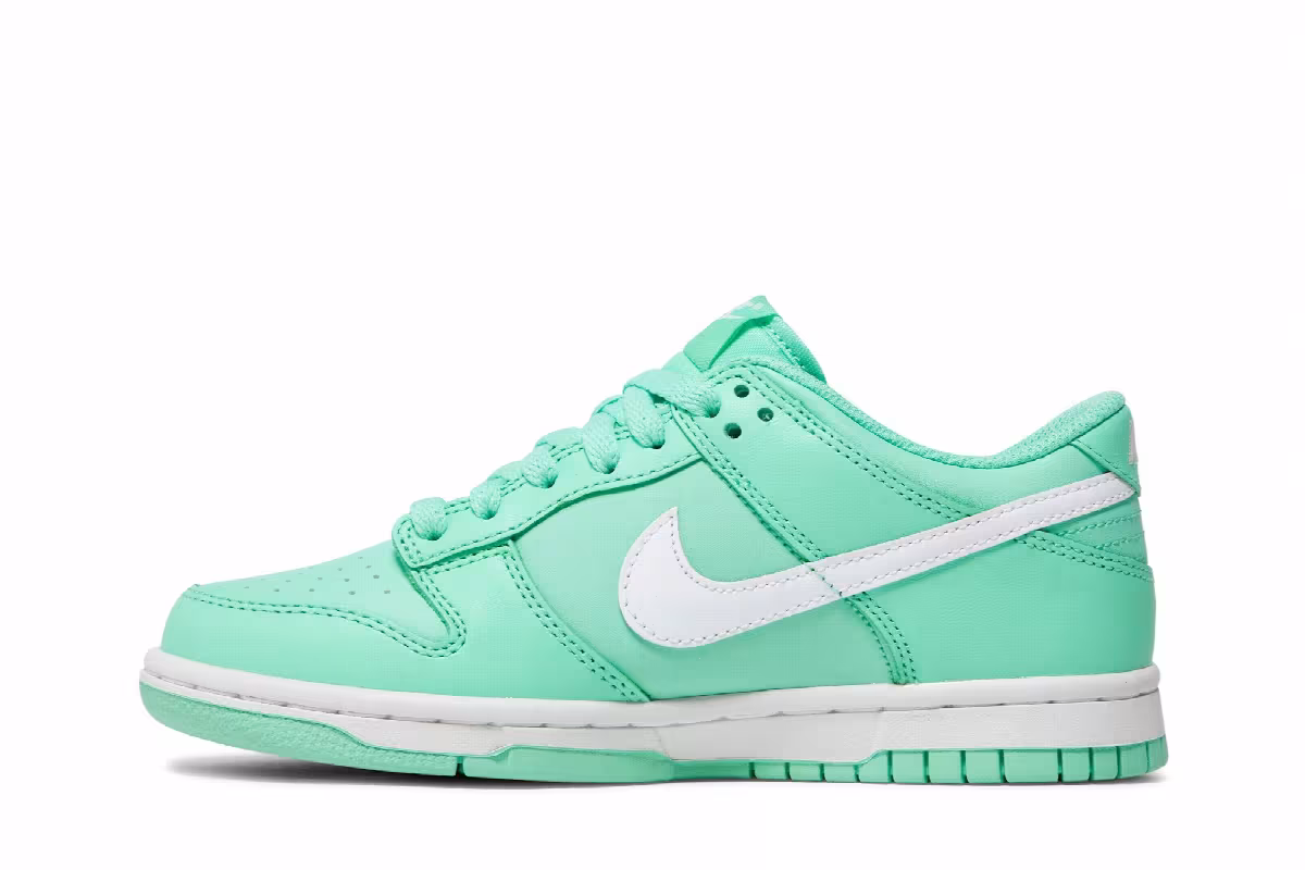 Nike Dunk Low GS Emerald Rise, view 4