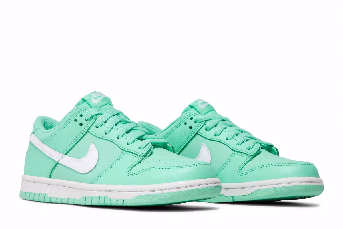Nike Dunk Low GS Emerald Rise, view 9