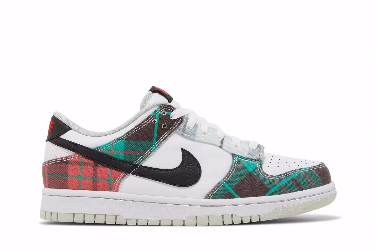 Nike Dunk Low SE GS Tartan Plaid, view 2