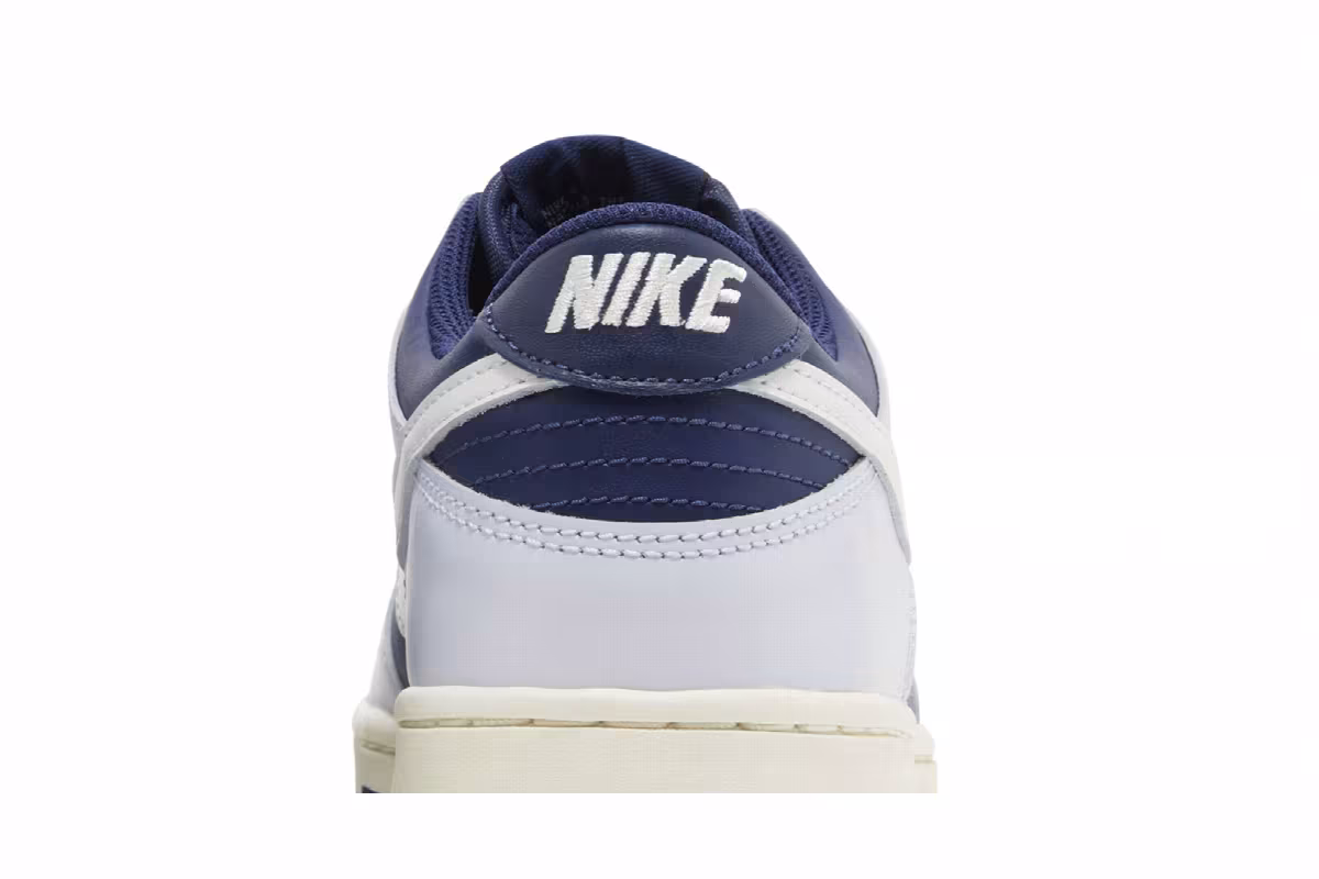 Nike Dunk Low GS Football Grey Midnight Navy, view 8