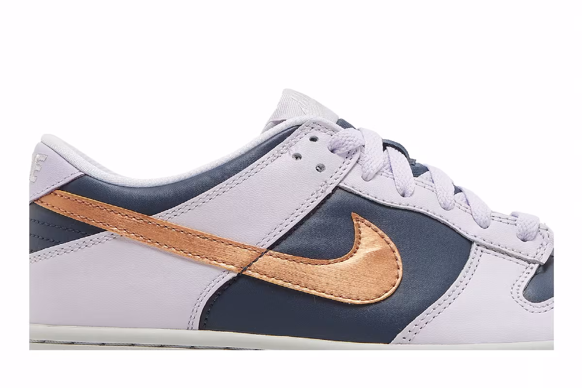 Nike Dunk Low SE GS Copper Swoosh, view 3