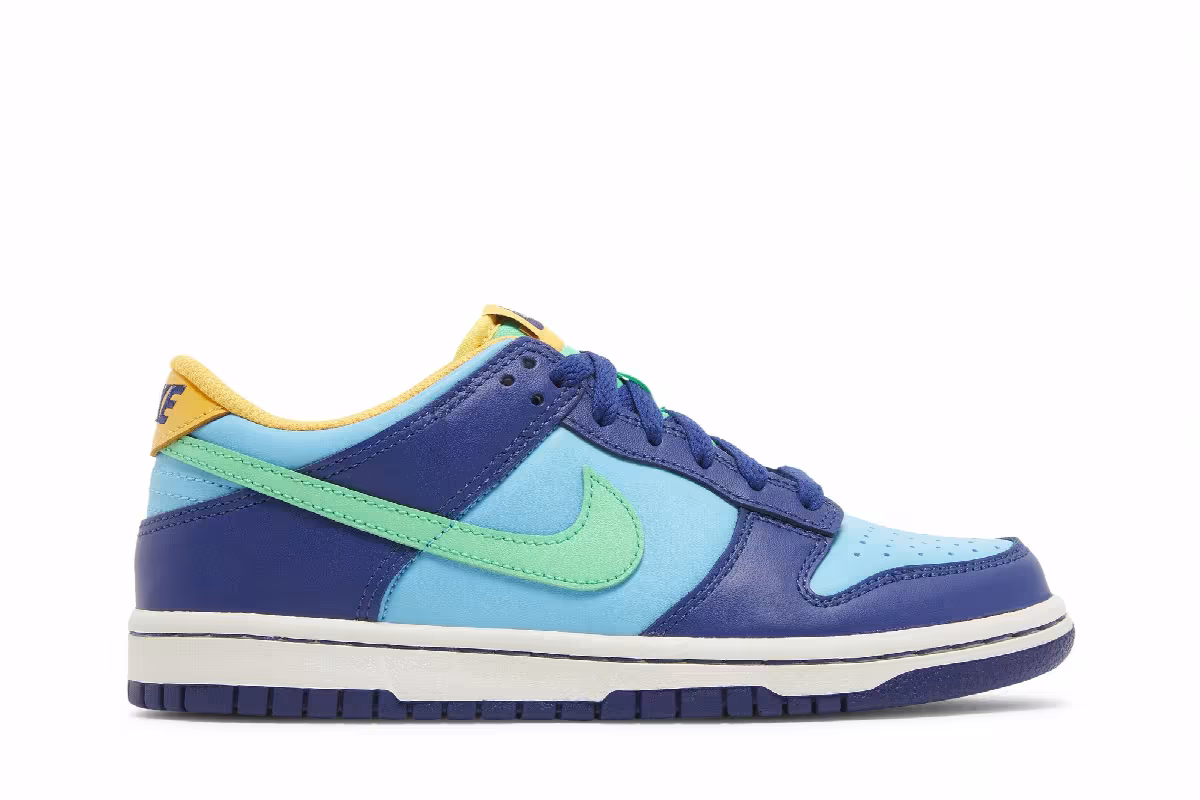 Nike Dunk Low GS All-Star 2023, view 2