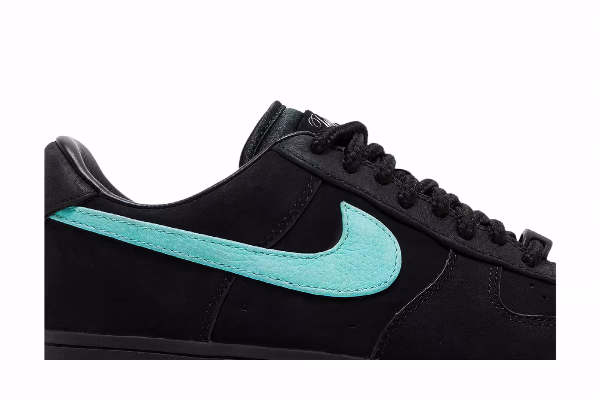 Tiffany & Co. x Nike Air Force 1 Low 1837, view 3