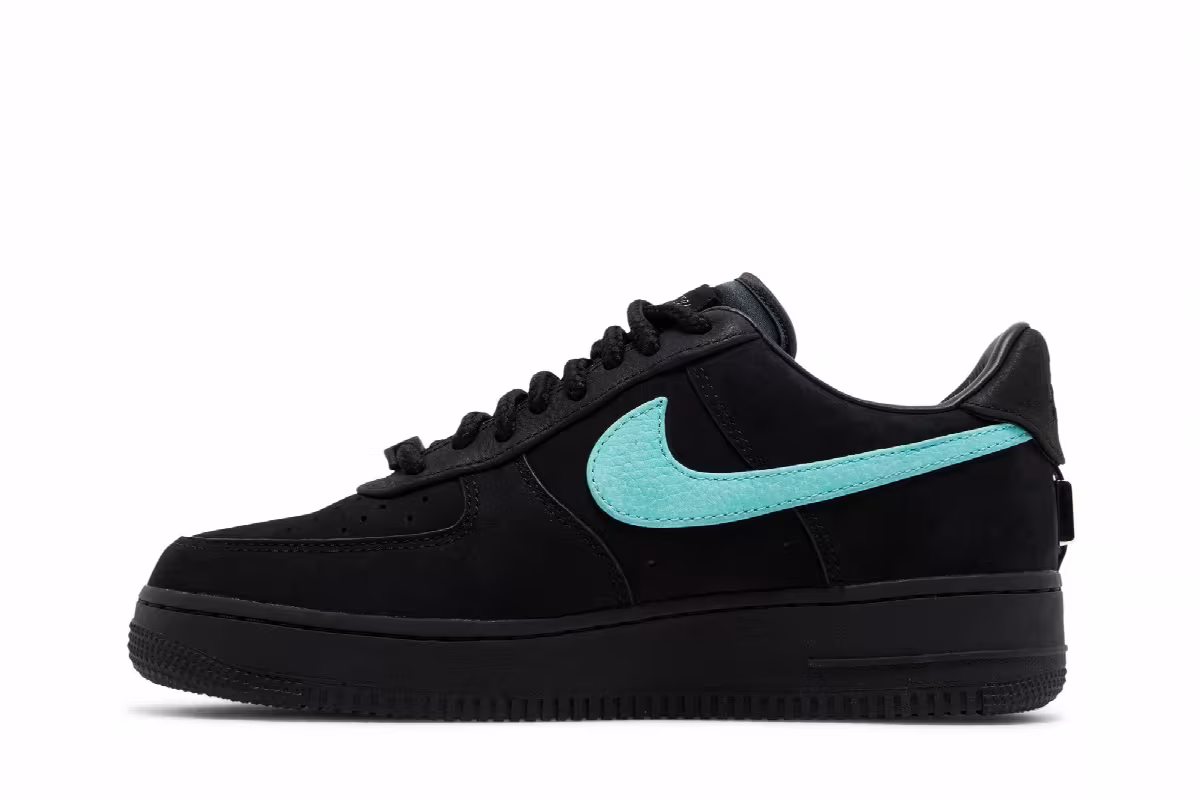 Tiffany & Co. x Nike Air Force 1 Low 1837, view 4
