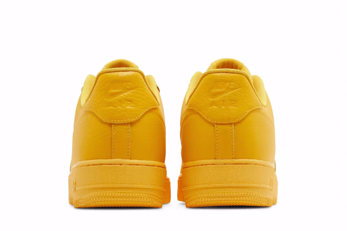 Nike Air Force 1 University Gold, view 7