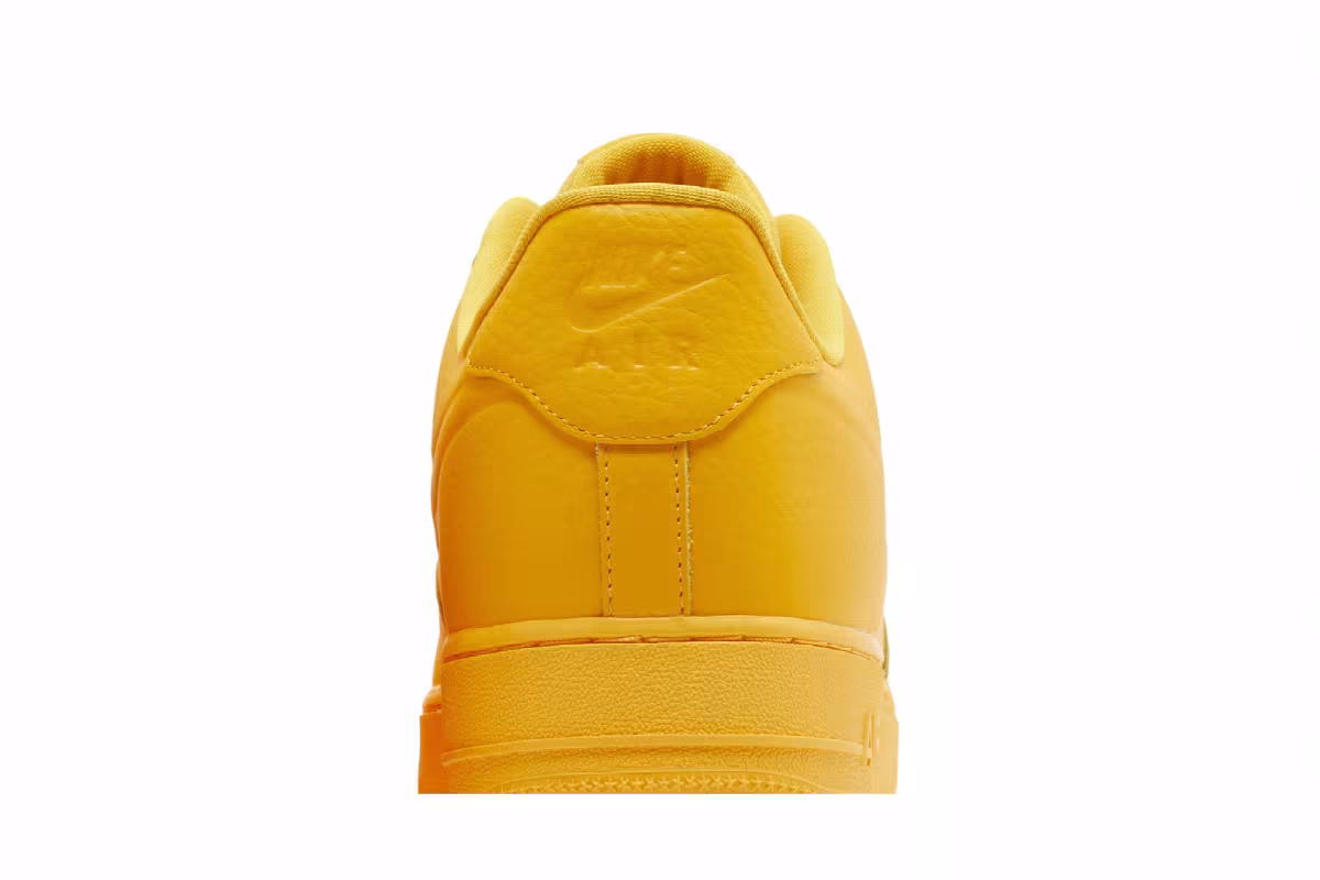 Nike Air Force 1 University Gold, view 8