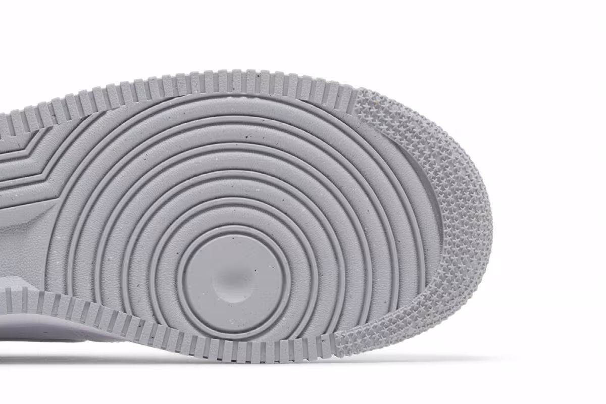 Nike Men's Air Force 1 White Light Smoke Grey, view 6