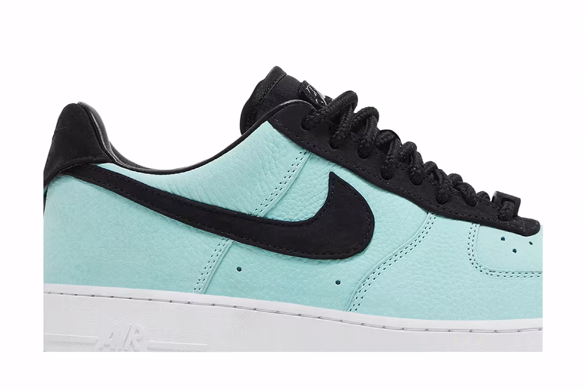 Tiffany & Co. x Nike Air Force 1 Low 1837, view 3