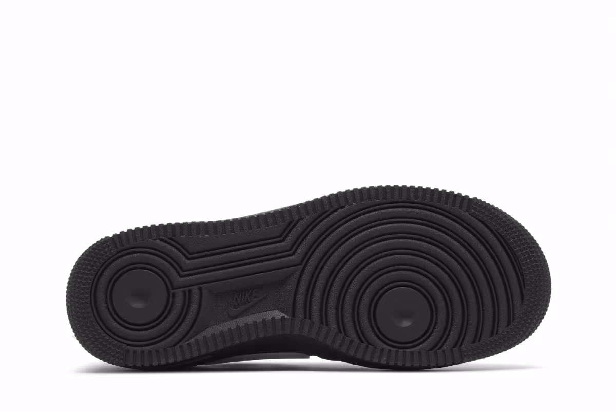 AMBUSH x Nike Air Force 1 Low Black, view 5