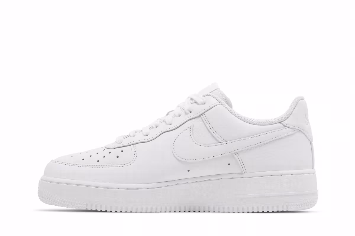 1017 ALYX 9SM x Nike Air Force 1 Low SP Triple White, view 4