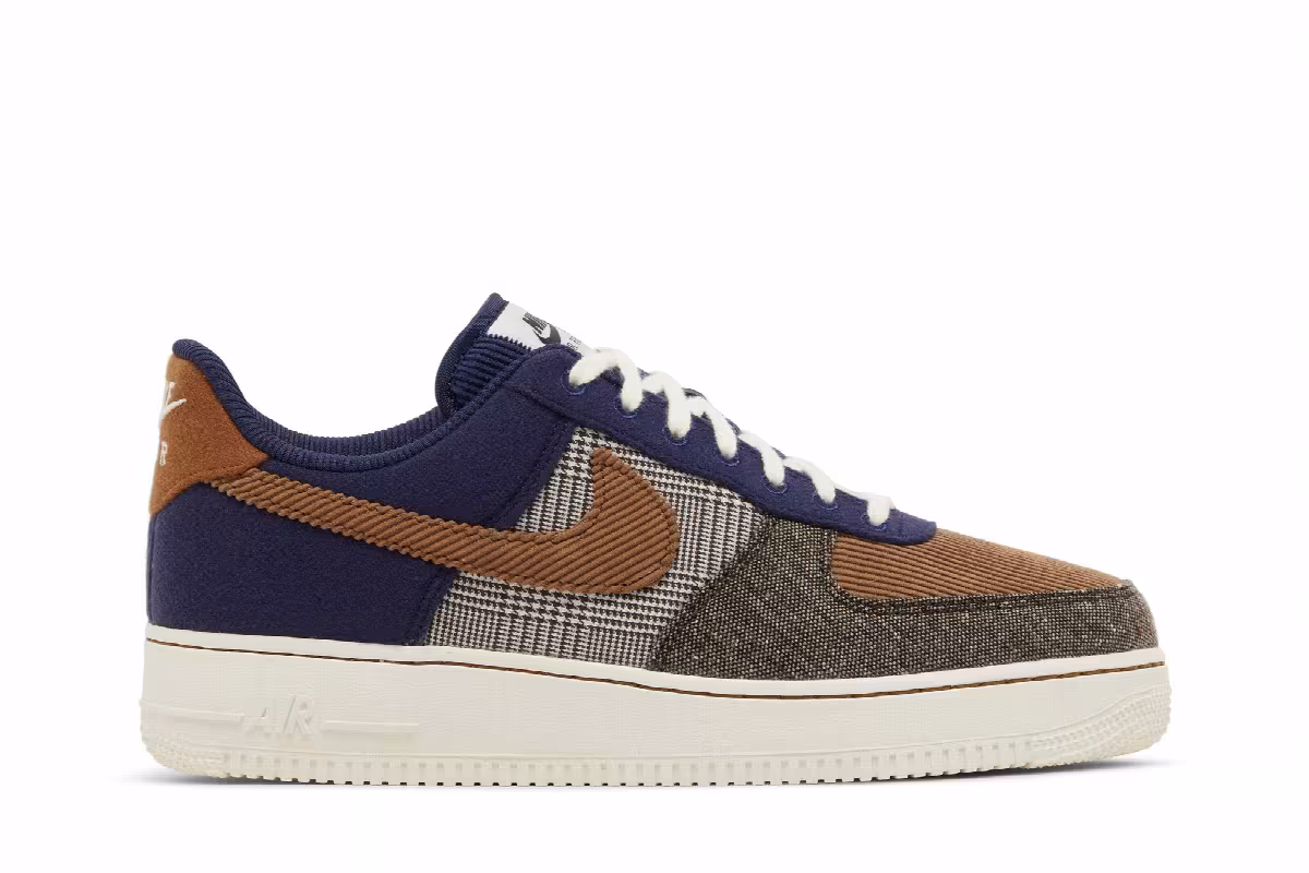 Nike Air Force 1 Tweed Corduroy, view 2
