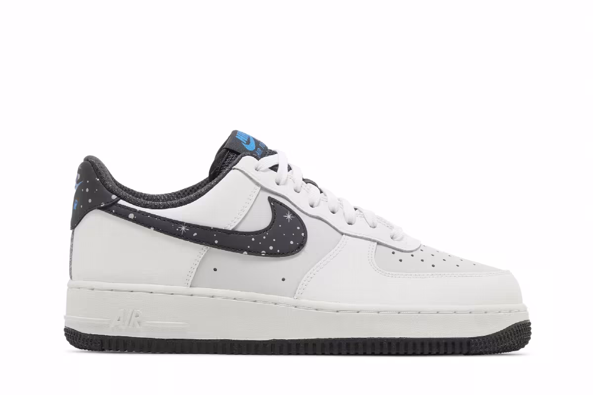 Nike Men's Air Force 1 Starry Swoosh, view 2