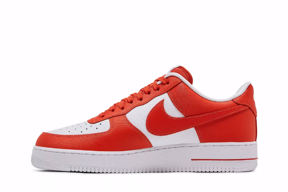 Nike Air Force 1 Cosmic Clay, view 4