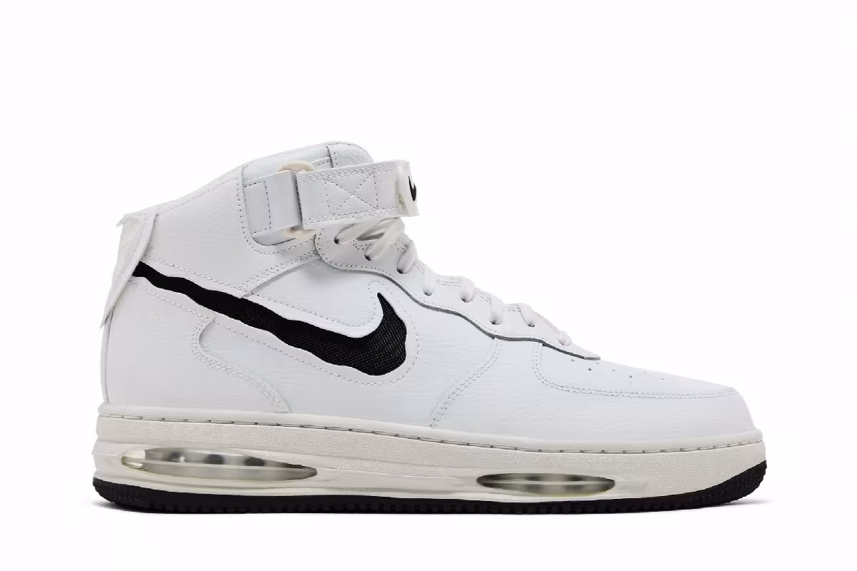 Nike Air Force 1 Mid Evo White Black, view 2
