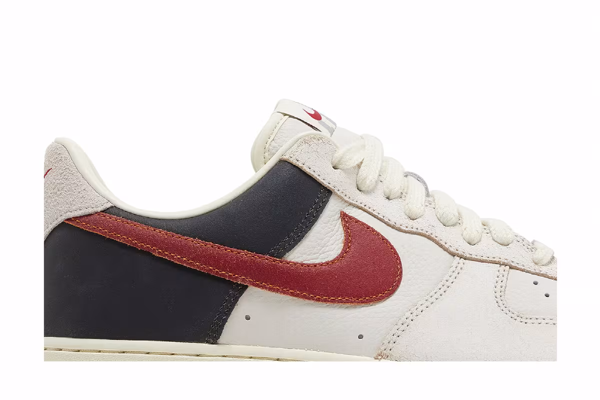Nike Air Force 1 Chicago Pack, view 3