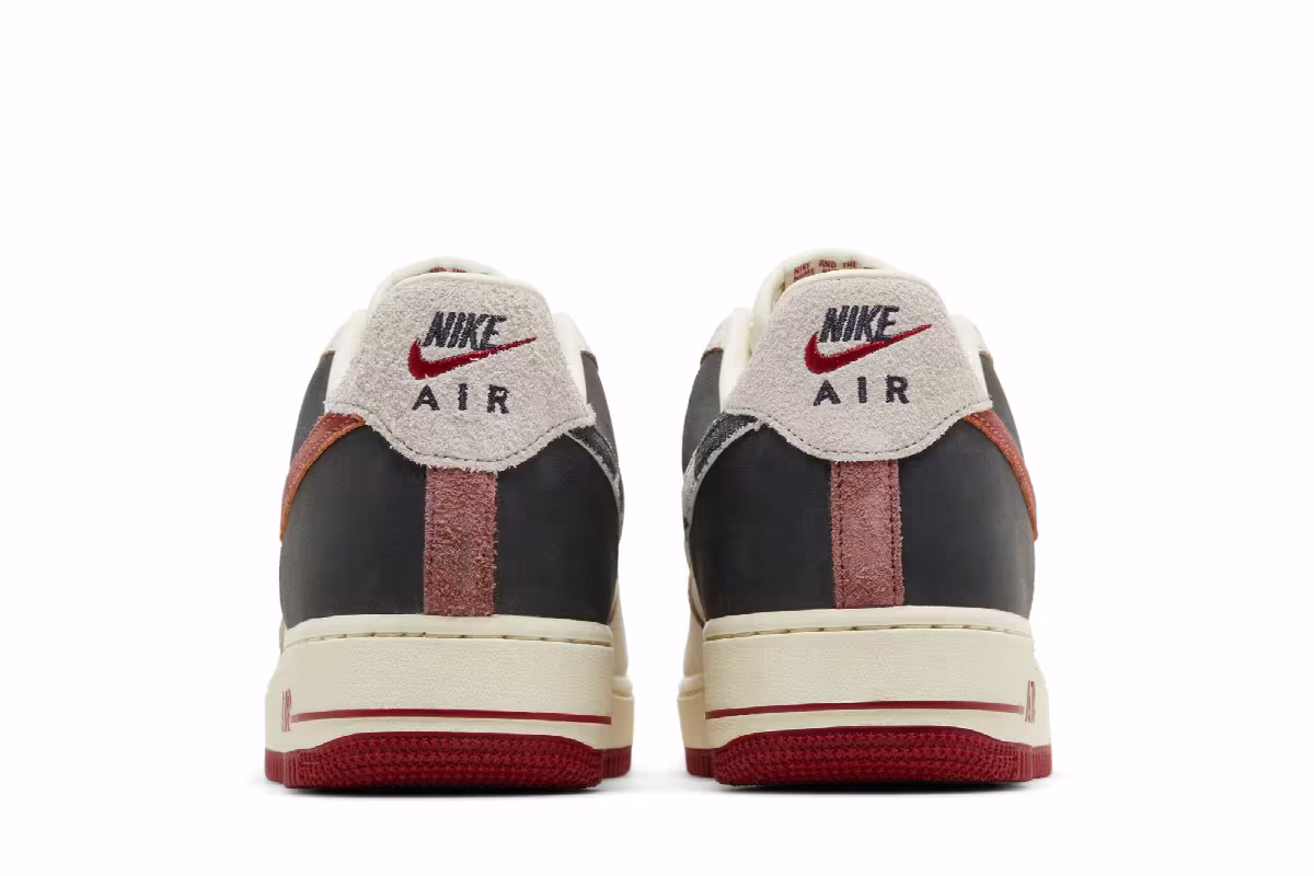 Nike Air Force 1 Chicago Pack, view 7