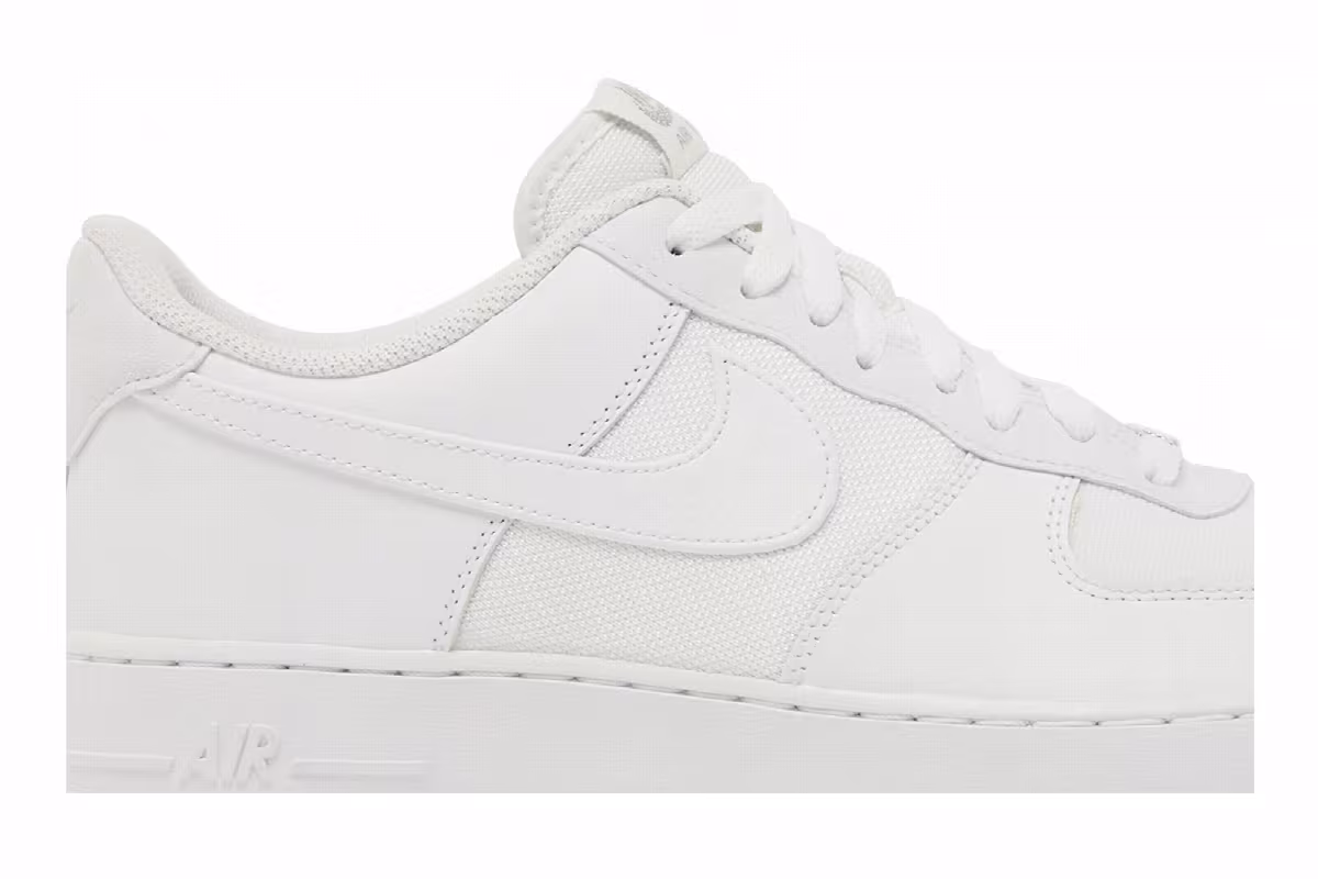 Nike Air Force 1 White Metallic Silver, view 3