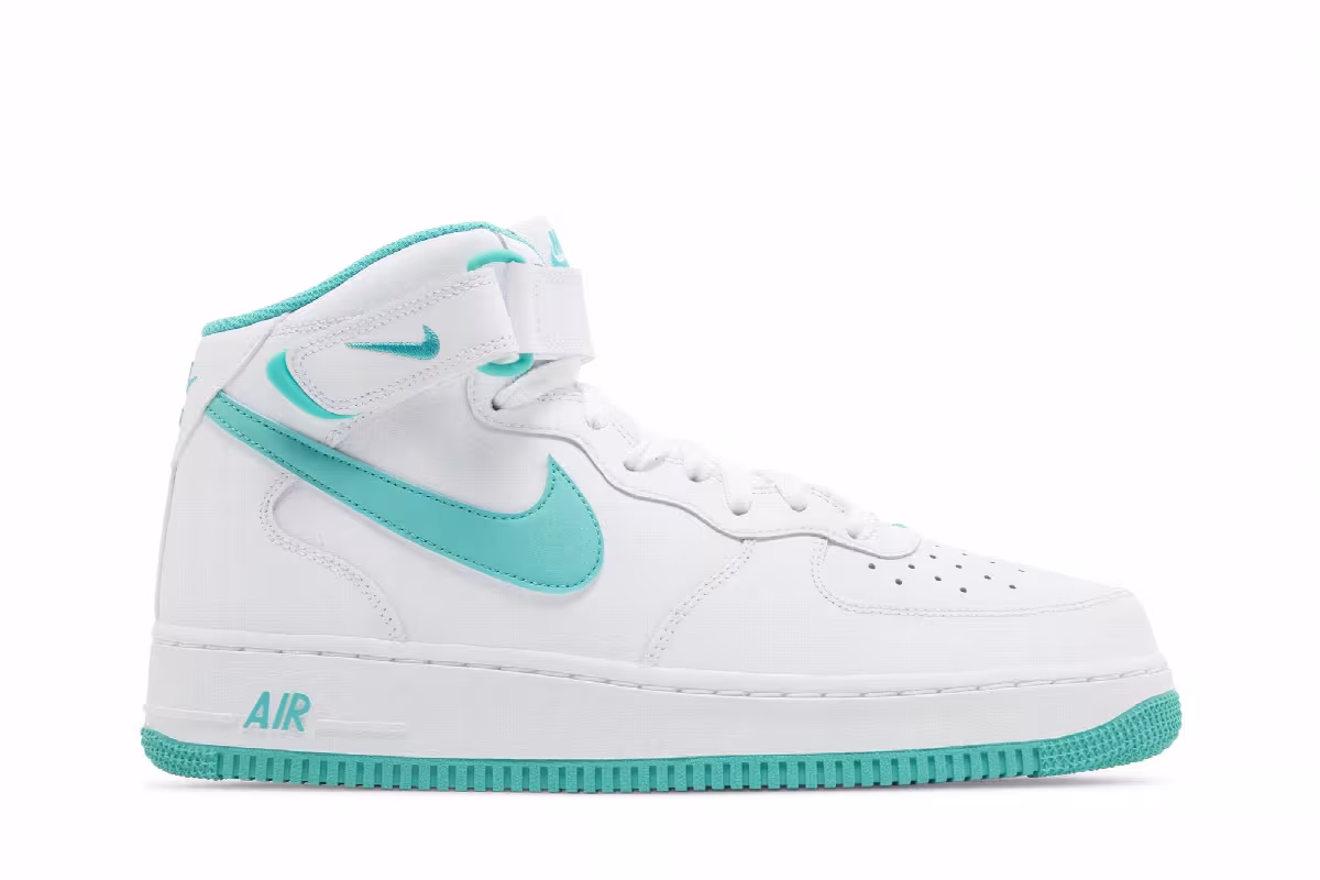 Nike Air Force 1 Mid Clear Jade, view 2