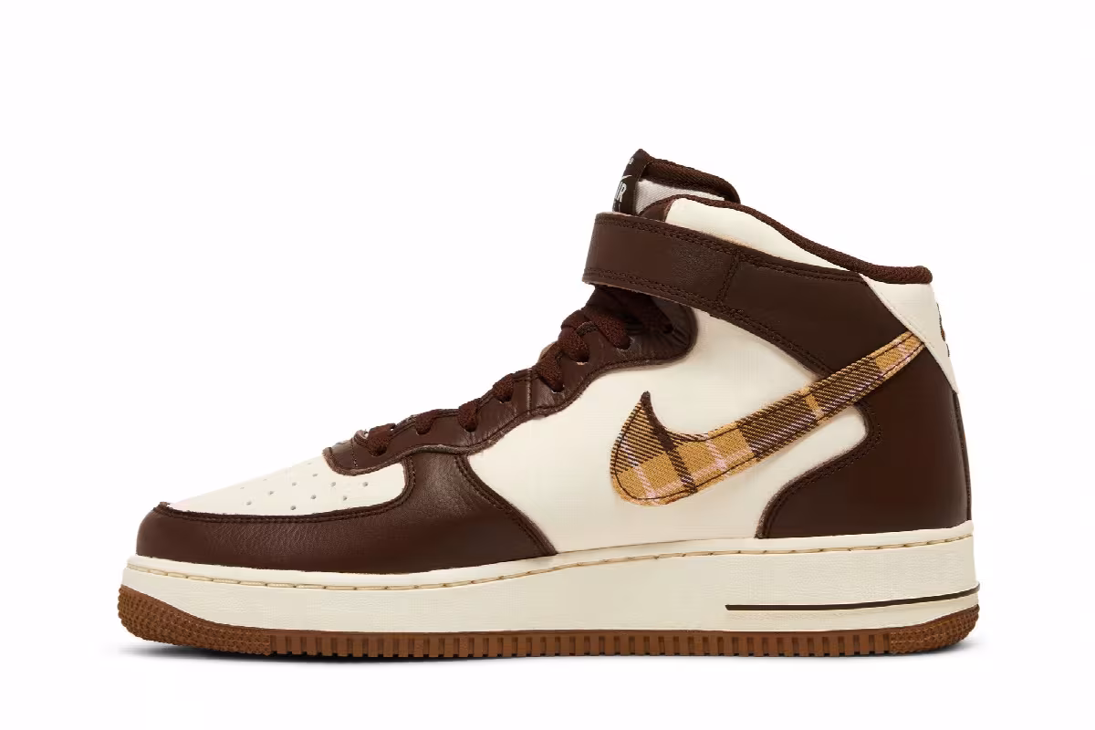 Nike Air Force 1 Mid Brown Plaid, view 4