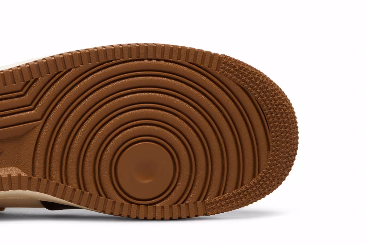 Nike Air Force 1 Mid Brown Plaid, view 6