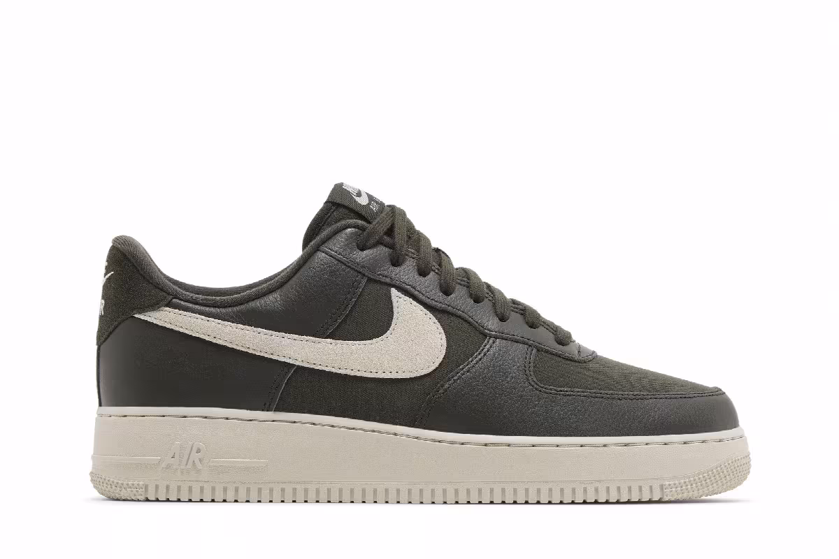 Nike Air Force 1 Sequoia, view 2