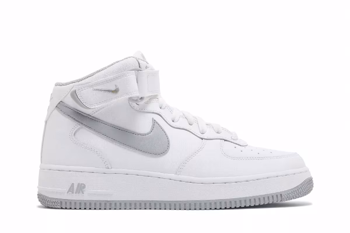 Nike Air Force 1 Mid White Wolf Grey, view 2