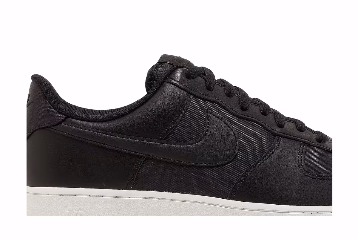 Nike Air Force 1 Low Black Nylon, view 3