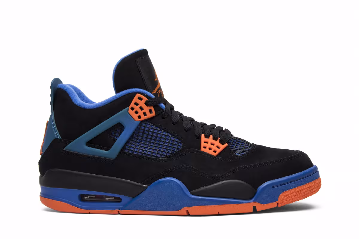 Air Jordan 4 Cavs, view 2