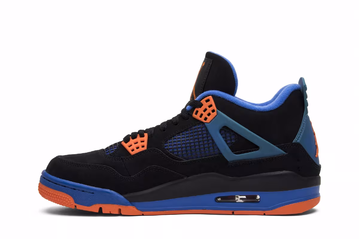 Air Jordan 4 Cavs, view 4