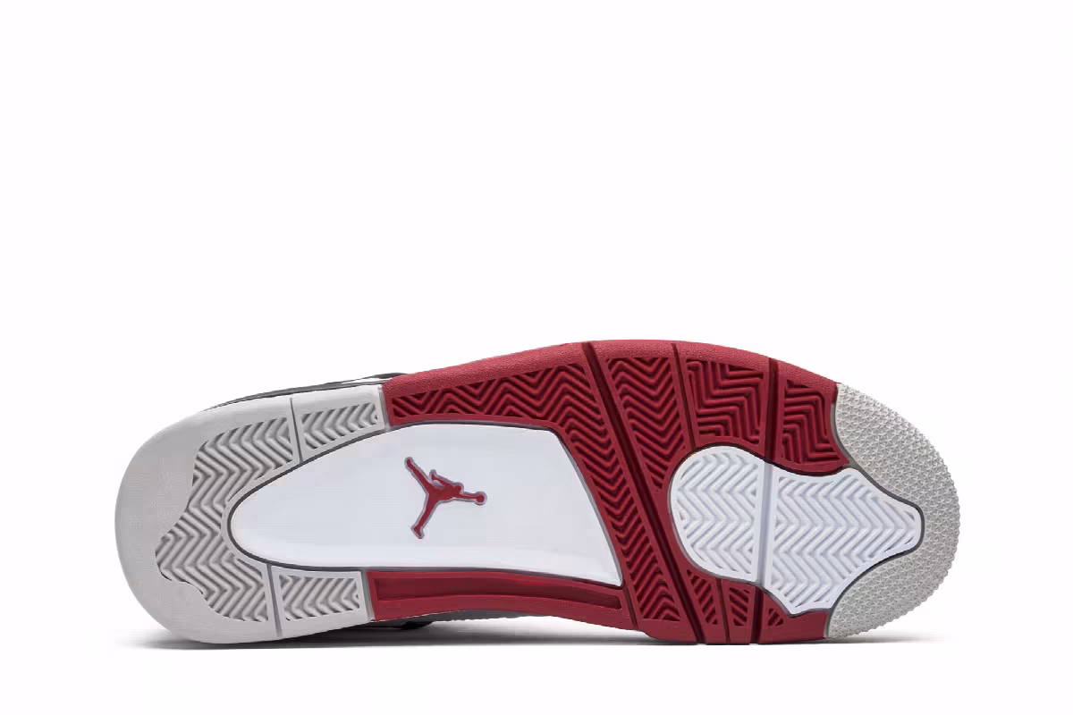 Air Jordan 4 Fire Red 2012, view 5
