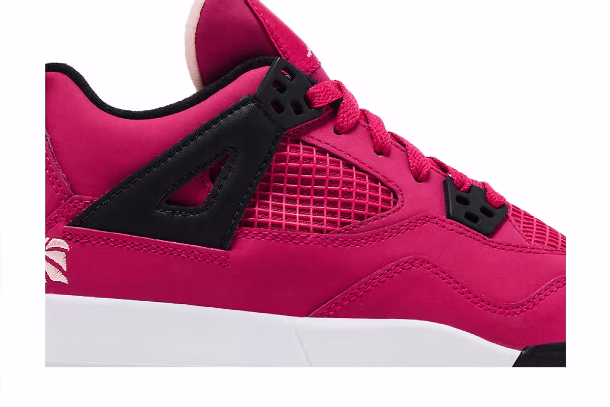 Air Jordan 4 GS Voltage Cherry, view 3