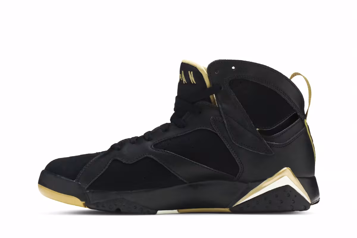 Air Jordan 7 Golden Momemts, view 4