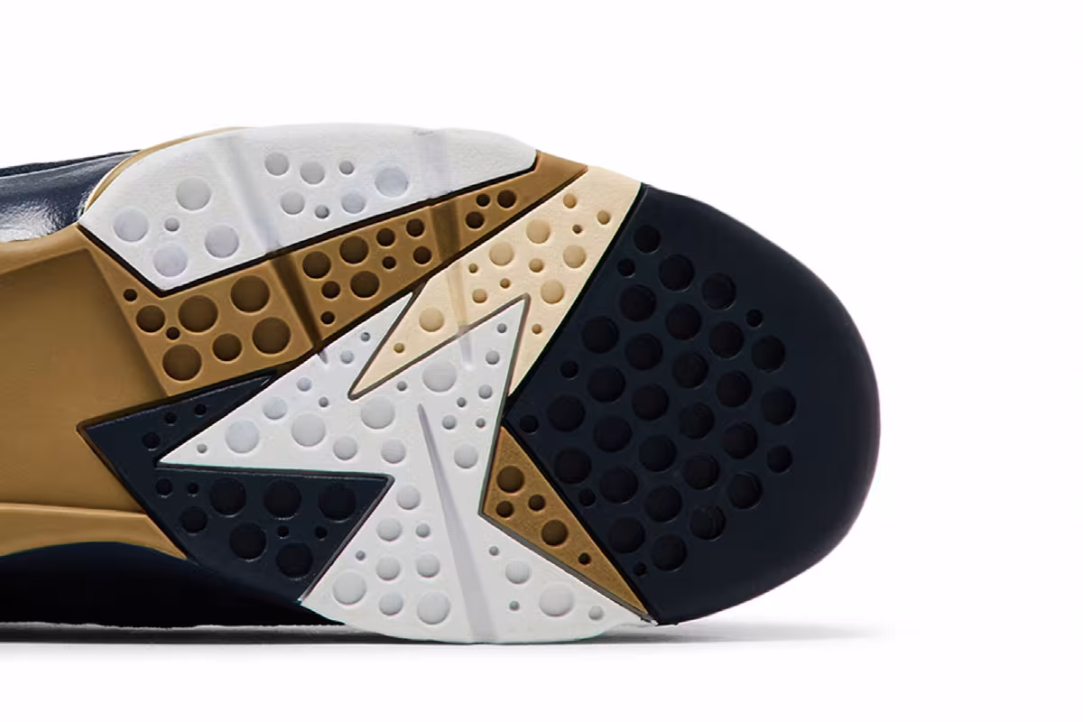 Air Jordan 7 J2K, view 6