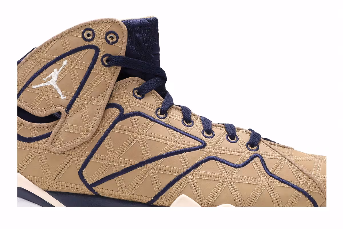 Air Jordan 7 J2K, view 3