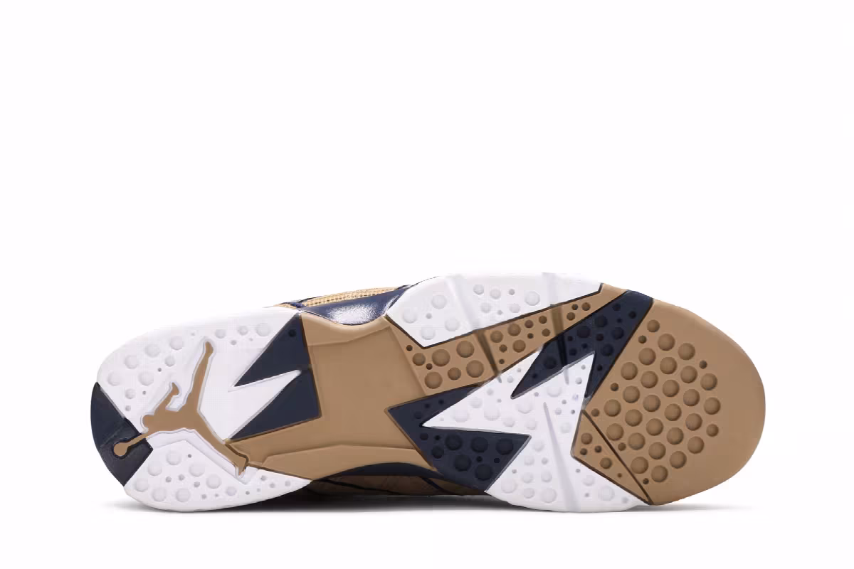 Air Jordan 7 J2K, view 5